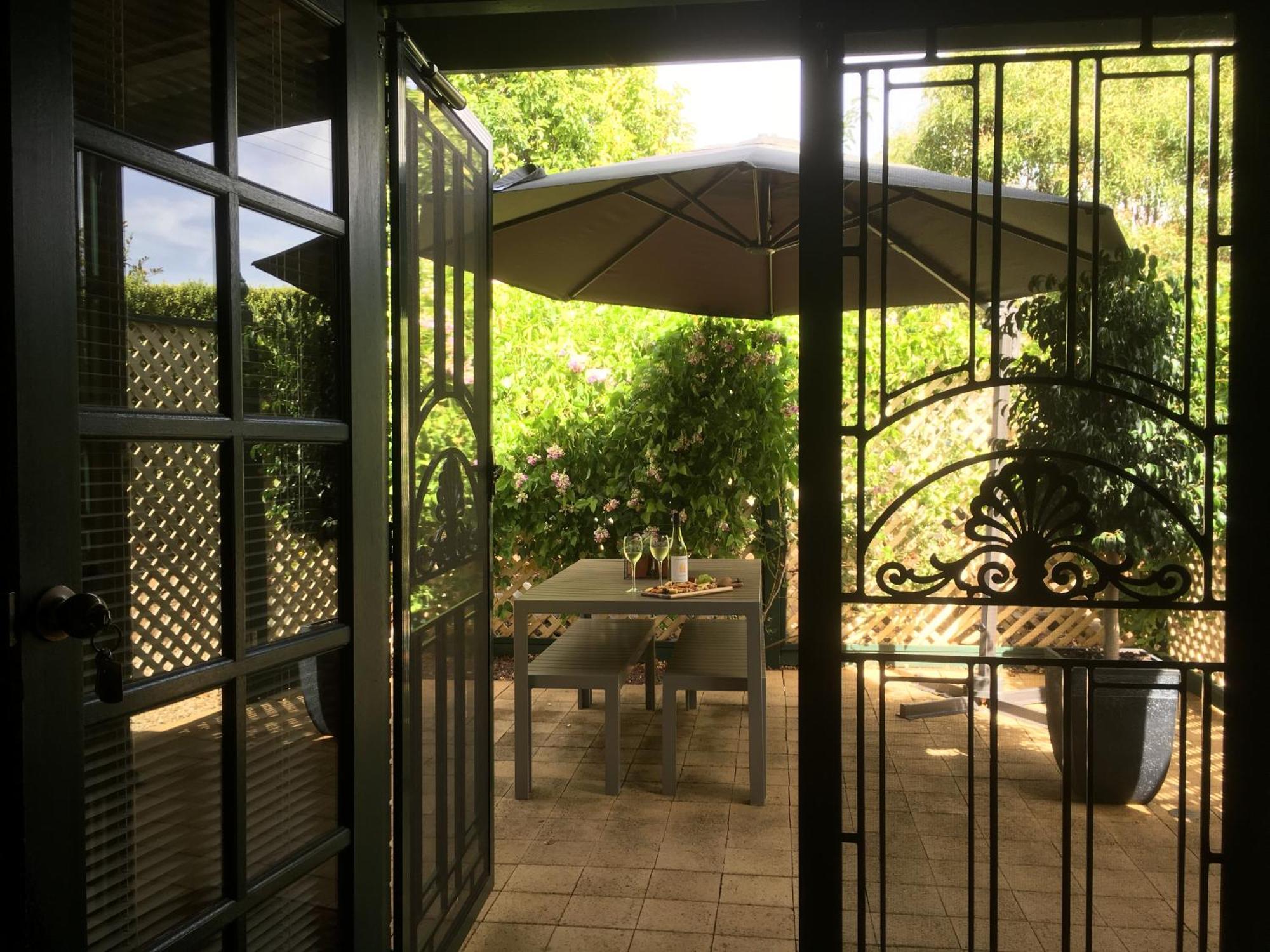 Wine&Roses Bed&Breakfast Adelaide Exterior foto